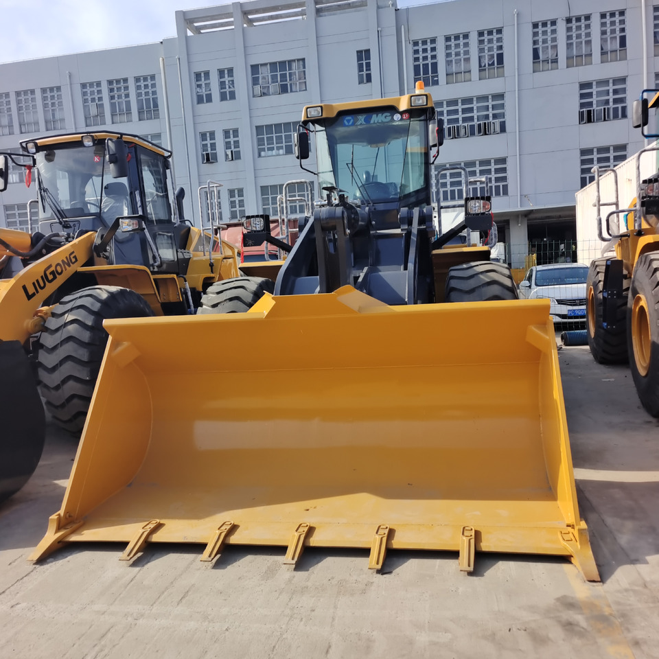 XCMG ZL 50 GN - اللودر بعجل: صور 1 XCMG ZL 50 GN - اللودر بعجل: صور 1