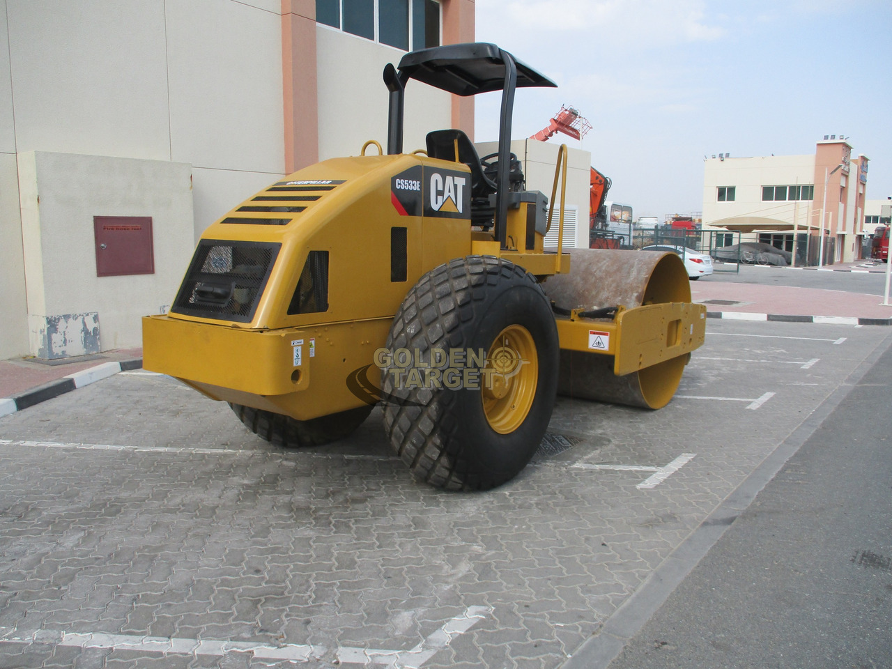 CATERPILLAR CS533E VIBRATORY ROLLER - مدحلة الأسفلت: صور 3 CATERPILLAR CS533E VIBRATORY ROLLER - مدحلة الأسفلت: صور 3