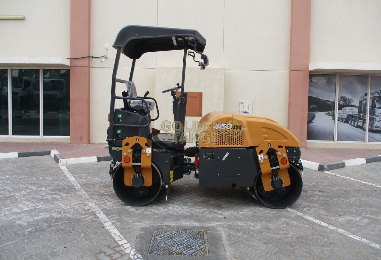 Case 450DX Roller - مدحلة الأسفلت: صور 4 Case 450DX Roller - مدحلة الأسفلت: صور 4