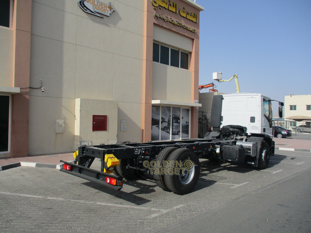 IVECO EUROCARGO 180E28 4x2 Chassis - الشاسيه شاحنة: صور 3 IVECO EUROCARGO 180E28 4x2 Chassis - الشاسيه شاحنة: صور 3