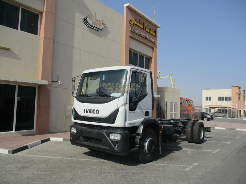 Iveco EUROCARGO 180E28 - الشاسية نصف مقطورة: صور 2 Iveco EUROCARGO 180E28 - الشاسية نصف مقطورة: صور 2