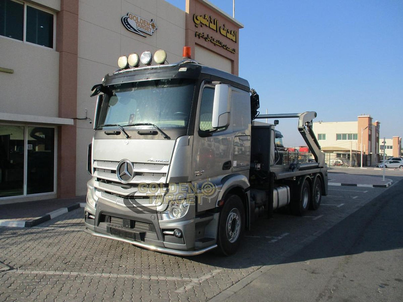 Mercedes-Benz 2642 6×2 Double Skip Loader with HIAB Crane - لودر: صور 1 Mercedes-Benz 2642 6×2 Double Skip Loader with HIAB Crane - لودر: صور 1