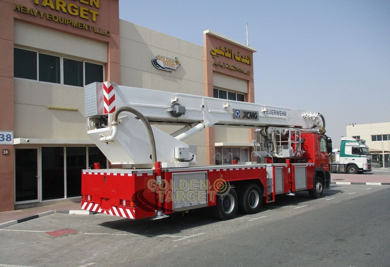 Mercedes-Benz Actros 3332 6x4 Manlift Truck - المطافئ: صور 1 Mercedes-Benz Actros 3332 6x4 Manlift Truck - المطافئ: صور 1