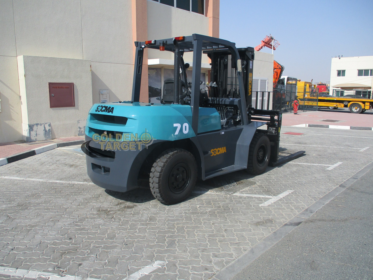 SOCMA HNF-70 Forklift - رافعة شوكية ديزل: صور 3 SOCMA HNF-70 Forklift - رافعة شوكية ديزل: صور 3