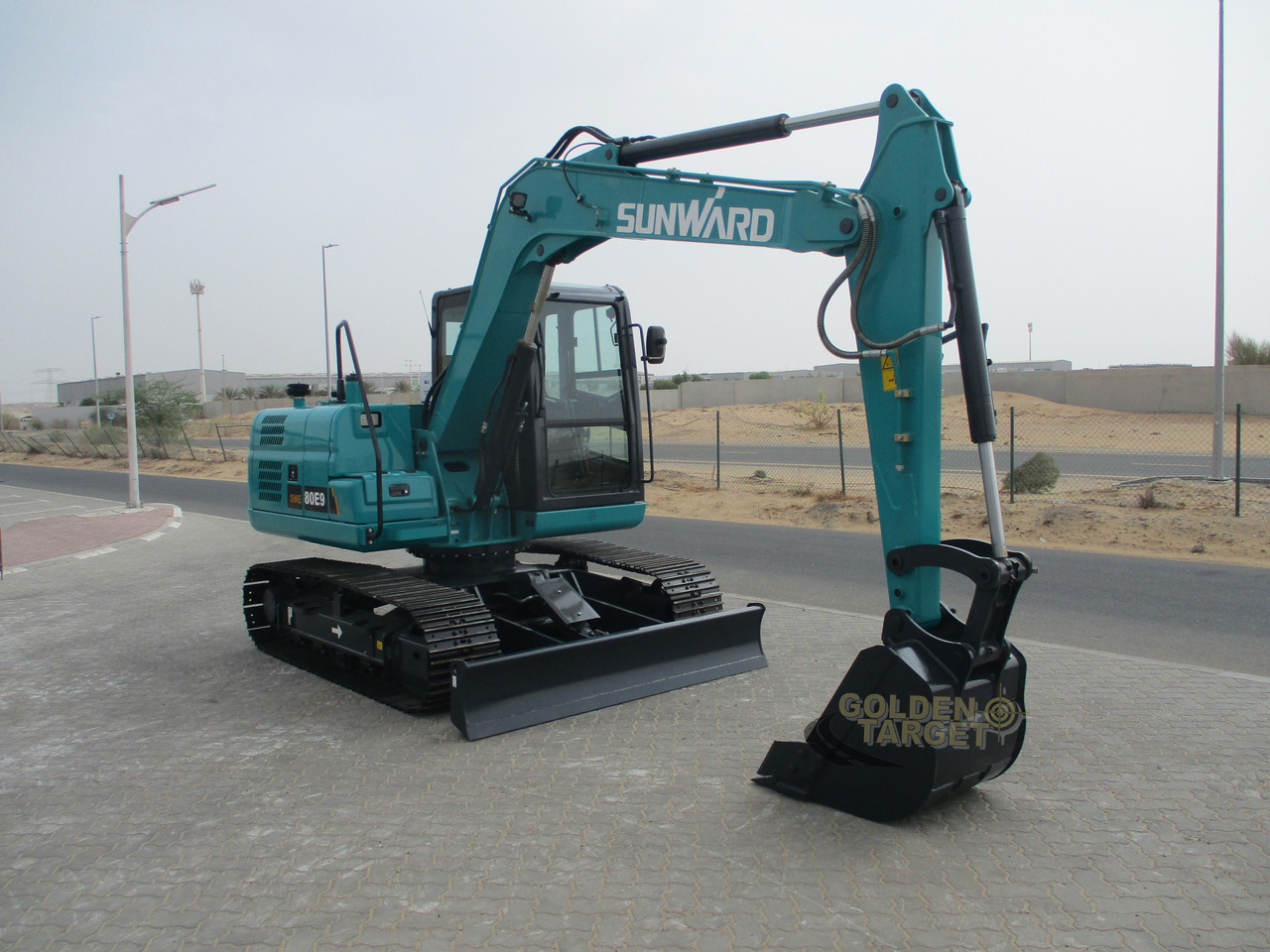 SUNWARD SWE80E9 Mini Hydraulic Excavator - حفارة مصغرة: صور 1 SUNWARD SWE80E9 Mini Hydraulic Excavator - حفارة مصغرة: صور 1
