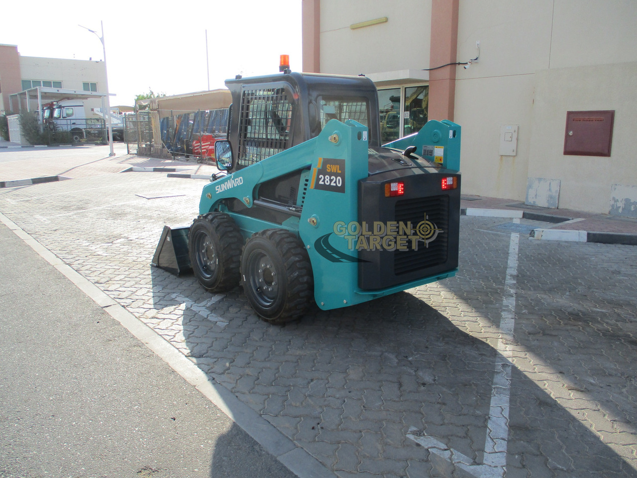 SUNWARD SWL2820 Skid Steer - شيول صغير: صور 4 SUNWARD SWL2820 Skid Steer - شيول صغير: صور 4