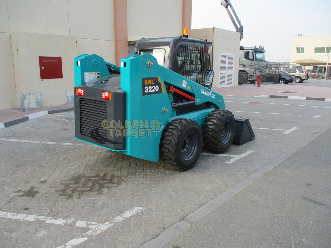 SUNWARD SWL3220 Skid Steer - شيول صغير: صور 3 SUNWARD SWL3220 Skid Steer - شيول صغير: صور 3