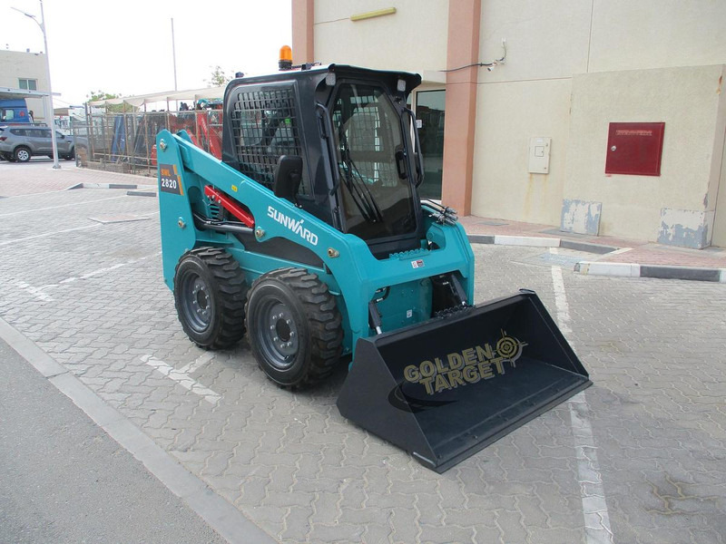Sunward SWL 2820 Skid Steer Loader - لودر: صور 1 Sunward SWL 2820 Skid Steer Loader - لودر: صور 1