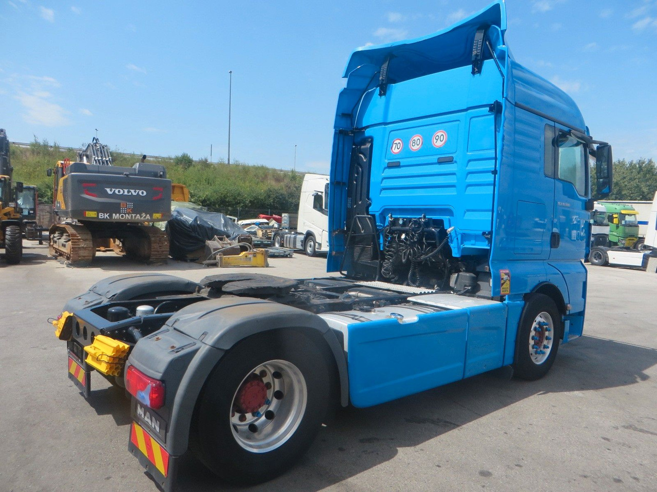 MAN TGX 18.500 4x2Tractor XLX, Retarder - شاحنة جرار: صور 3 MAN TGX 18.500 4x2Tractor XLX, Retarder - شاحنة جرار: صور 3