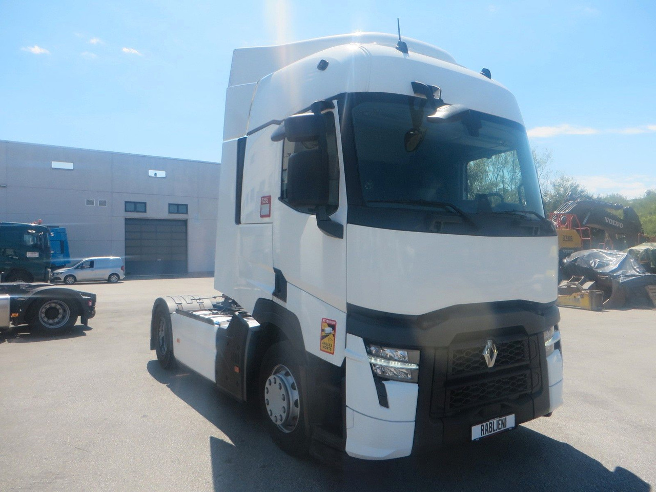 Renault T480 SC 4x2Tractor, Retarder - شاحنة جرار: صور 2 Renault T480 SC 4x2Tractor, Retarder - شاحنة جرار: صور 2