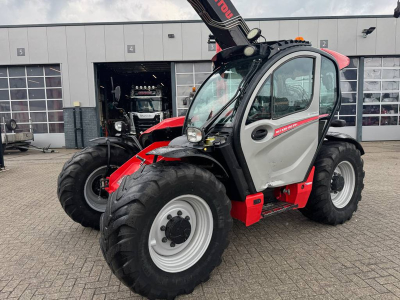 Manitou MLT 635-130 PS+ - الآلات والماكينات الزراعية: صور 4 Manitou MLT 635-130 PS+ - الآلات والماكينات الزراعية: صور 4