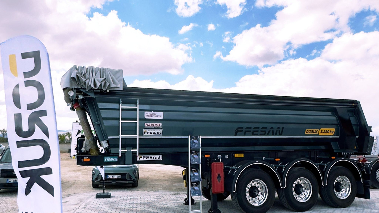 FESAN 2025 - قلابة مقطورة: صور 1 FESAN 2025 - قلابة مقطورة: صور 1