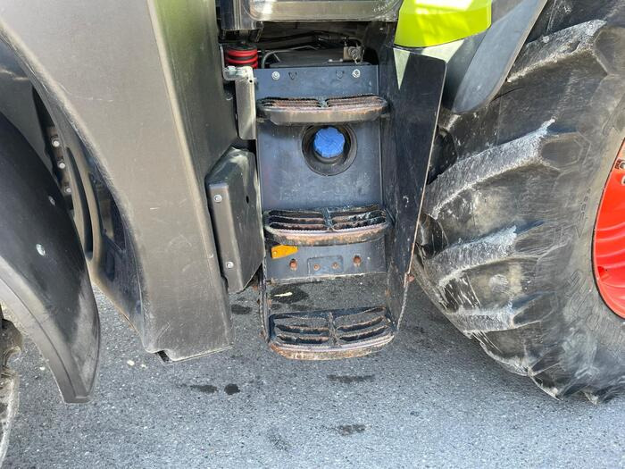 Claas Arion 650 - جرار: صور 4 Claas Arion 650 - جرار: صور 4