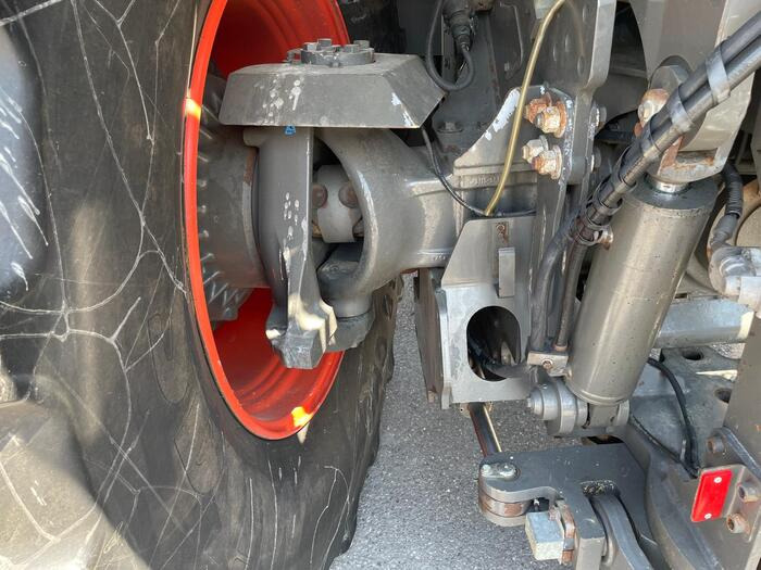 Claas Xerion 4000 - جرار: صور 2 Claas Xerion 4000 - جرار: صور 2