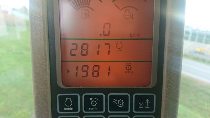 John Deere C 670 - حصادة شاملة: صور 4 John Deere C 670 - حصادة شاملة: صور 4