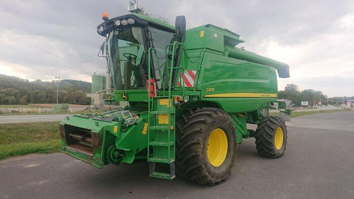 John Deere C 670 - حصادة شاملة: صور 5 John Deere C 670 - حصادة شاملة: صور 5