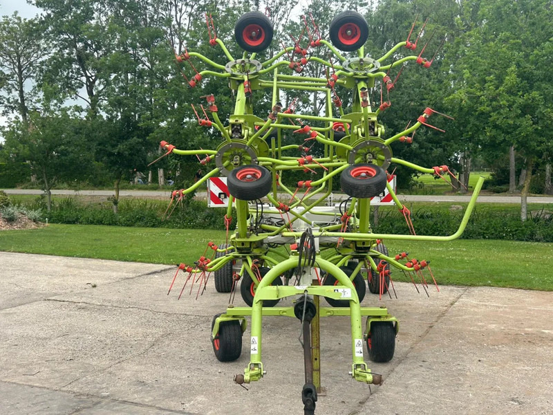 Claas Claas Volto 1320 T Schudder - لمّامَة القش: صور 4 Claas Claas Volto 1320 T Schudder - لمّامَة القش: صور 4