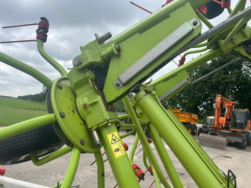 لمّامَة القش Claas Claas Volto 1320 T Schudder: صور 17