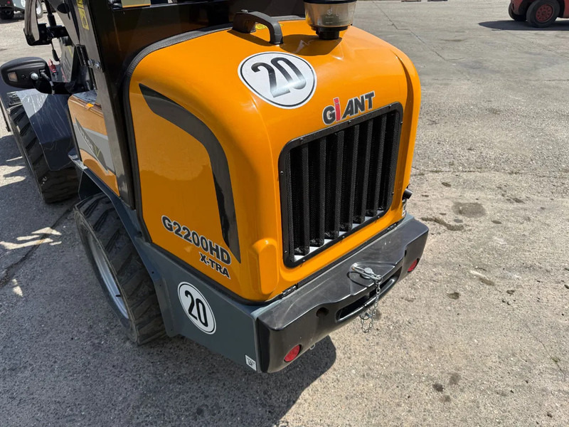 Giant Giant 2200 X-tra HD NIEUWE SHOVEL Mini shovel - اللودر المجنزر صغير: صور 4 Giant Giant 2200 X-tra HD NIEUWE SHOVEL Mini shovel - اللودر المجنزر صغير: صور 4