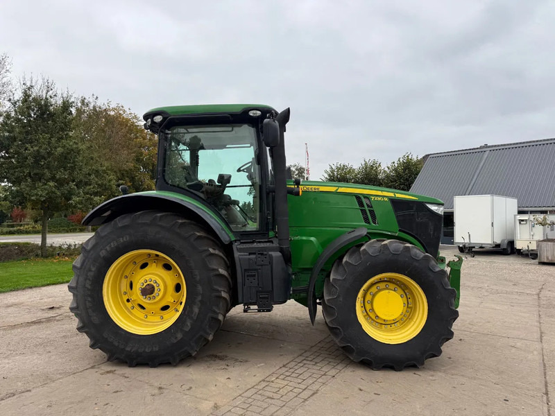 John Deere 7230R 7 230 R Trekker JD 7 serie Autopower 7230R 7 230 R Trekker JD 7 serie Autopower - جرار: صور 1 John Deere 7230R 7 230 R Trekker JD 7 serie Autopower 7230R 7 230 R Trekker JD 7 serie Autopower - جرار: صور 1