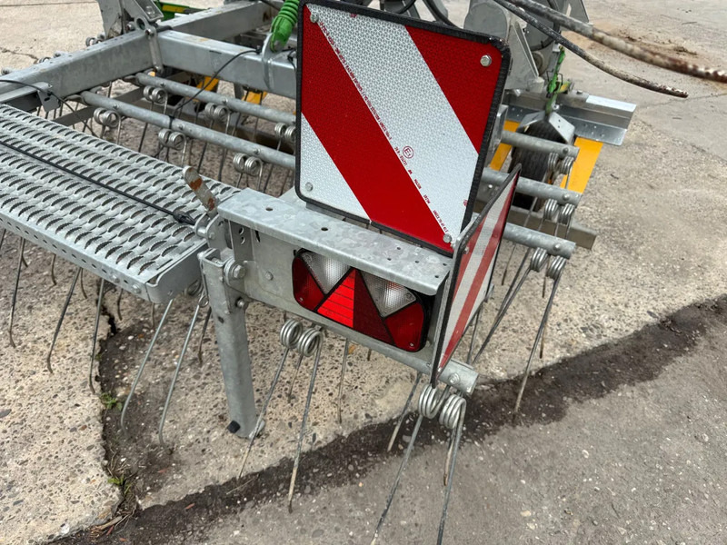 Joskin Scariflex 960 R6S5 Wiedegge Wieder Wieder - آلة حصاد: صور 5 Joskin Scariflex 960 R6S5 Wiedegge Wieder Wieder - آلة حصاد: صور 5