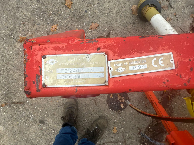 Kuhn FC 240 P Kneuzer maaier - جزازة: صور 3 Kuhn FC 240 P Kneuzer maaier - جزازة: صور 3
