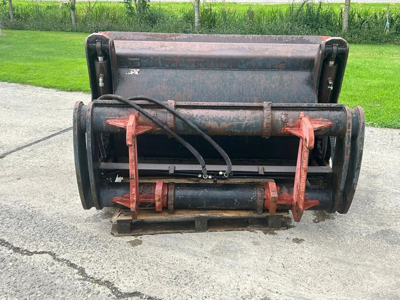 Onbekend Hoogkiepbak Hoogkiepper Bak grondbak Schaffer Shovel - بكت - الآلات والماكينات الزراعية: صور 2 Onbekend Hoogkiepbak Hoogkiepper Bak grondbak Schaffer Shovel - بكت - الآلات والماكينات الزراعية: صور 2