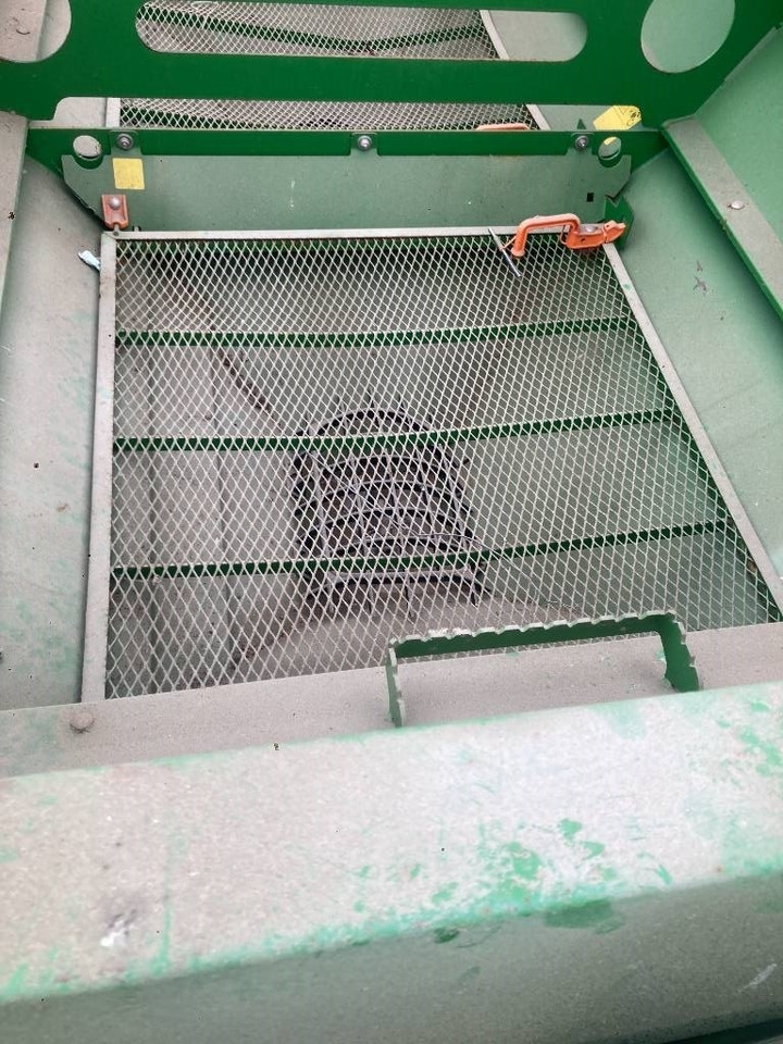 آلة رش الأسمدة Amazone ZA-M 3000: صور 7 آلة رش الأسمدة Amazone ZA-M 3000: صور 7