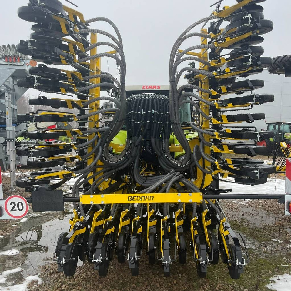 Bednar OMEGA OO 6000 L - معدات بذار: صور 2 Bednar OMEGA OO 6000 L - معدات بذار: صور 2