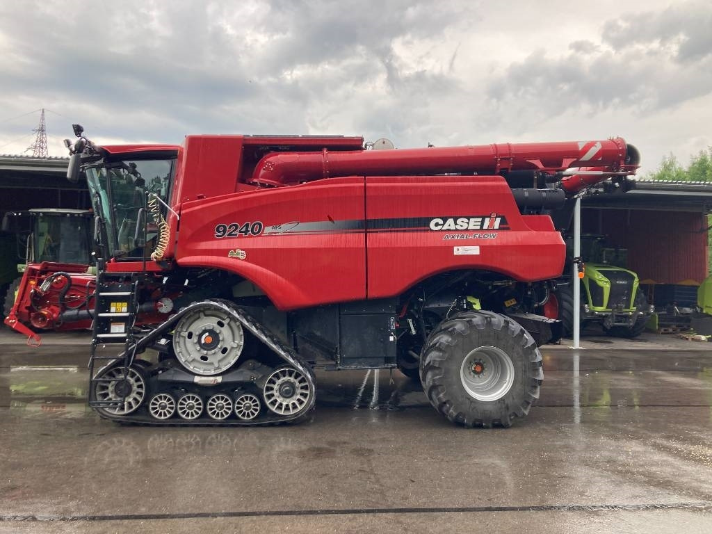 Case IH 9240 - حصادة شاملة: صور 3 Case IH 9240 - حصادة شاملة: صور 3