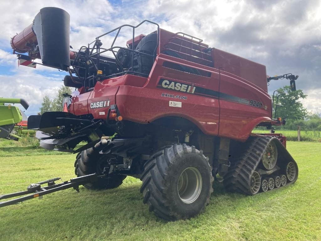Case IH 9240 - حصادة شاملة: صور 4 Case IH 9240 - حصادة شاملة: صور 4