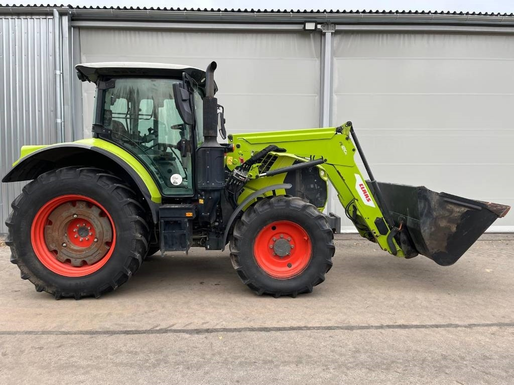 Claas Arion 530 CIS - جرار: صور 2 Claas Arion 530 CIS - جرار: صور 2