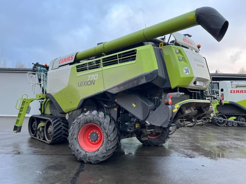 Claas Lexion 770 TT - حصادة شاملة: صور 1 Claas Lexion 770 TT - حصادة شاملة: صور 1