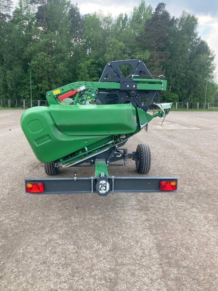 John Deere 640 X - حصادة شاملة: صور 4 John Deere 640 X - حصادة شاملة: صور 4