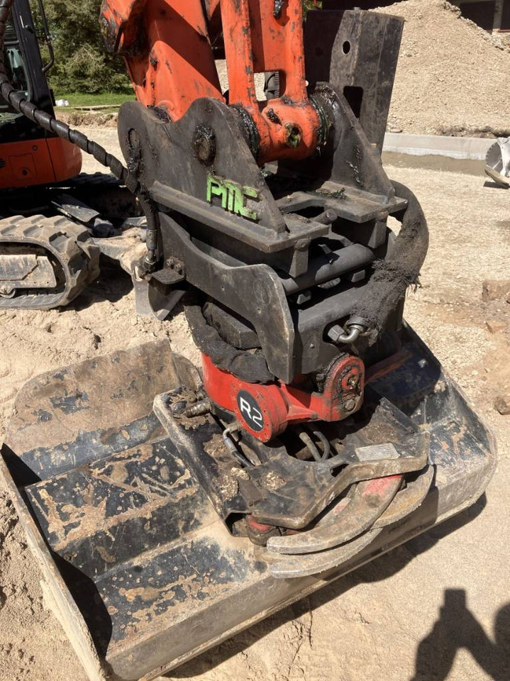 Kubota KX 057-4 - حفارة مصغرة: صور 4 Kubota KX 057-4 - حفارة مصغرة: صور 4