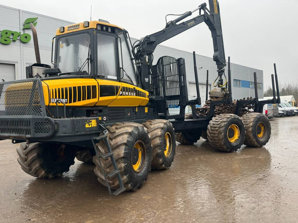 Ponsse Elephant - شاحنات نقل الأخشاب في الغابات: صور 2 Ponsse Elephant - شاحنات نقل الأخشاب في الغابات: صور 2