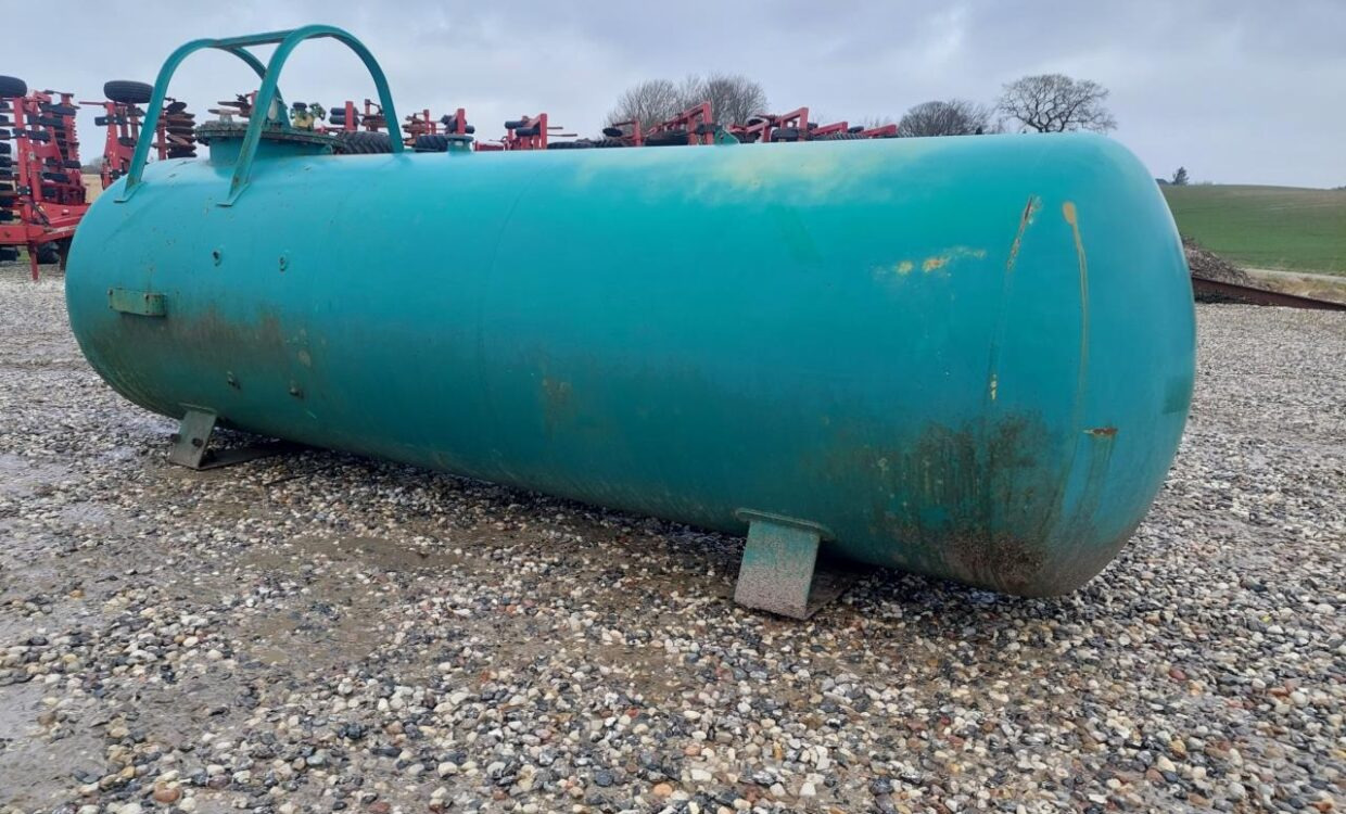 Agrodan Ammoniaktank 2500 kg - آلات الأسمدة, خزان تخزين: صور 3 Agrodan Ammoniaktank 2500 kg - آلات الأسمدة, خزان تخزين: صور 3