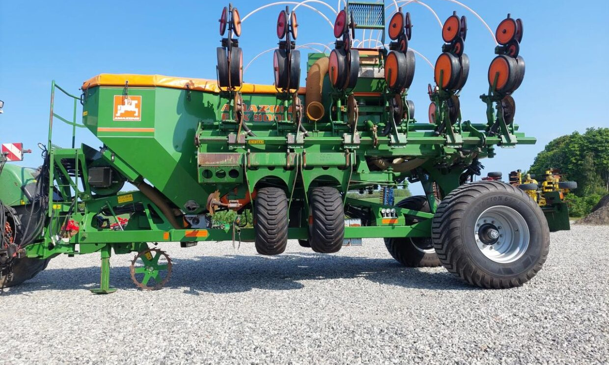 Amazone EDX 9000-T - 12 rækket - وضع البذور فى خطوط: صور 1 Amazone EDX 9000-T - 12 rækket - وضع البذور فى خطوط: صور 1