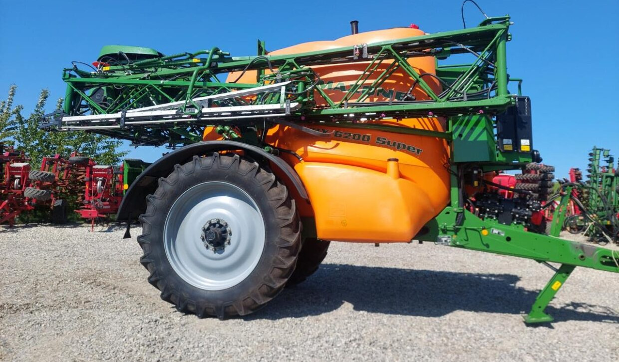 Amazone UX 6200 SUPER - 36-30-24m - آلة الرش المقطورة: صور 2 Amazone UX 6200 SUPER - 36-30-24m - آلة الرش المقطورة: صور 2