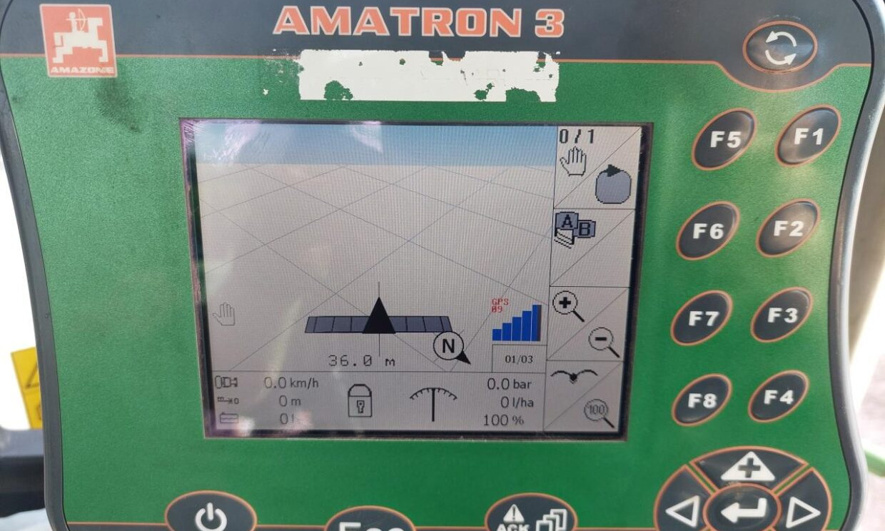 آلة الرش المقطورة Amazone UX 6200 Super 36-24m med GPS: صور 12 آلة الرش المقطورة Amazone UX 6200 Super 36-24m med GPS: صور 12