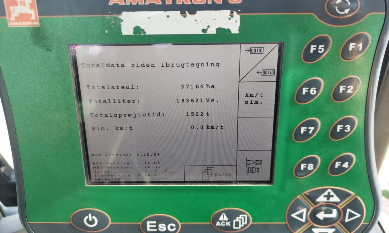 آلة الرش المقطورة Amazone UX 6200 Super 36-24m med GPS: صور 14 آلة الرش المقطورة Amazone UX 6200 Super 36-24m med GPS: صور 14