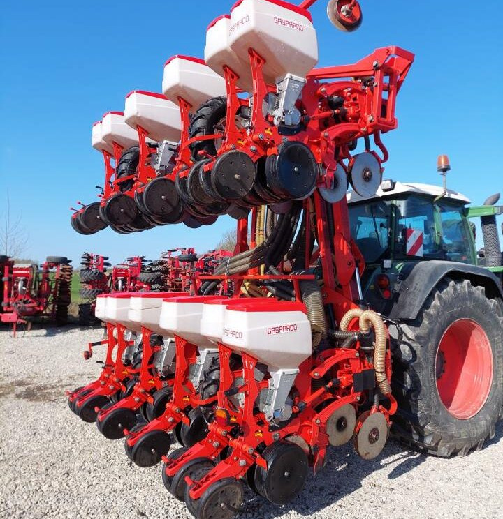 Gaspardo Manta XL 12 rk. - وضع البذور فى خطوط: صور 2 Gaspardo Manta XL 12 rk. - وضع البذور فى خطوط: صور 2