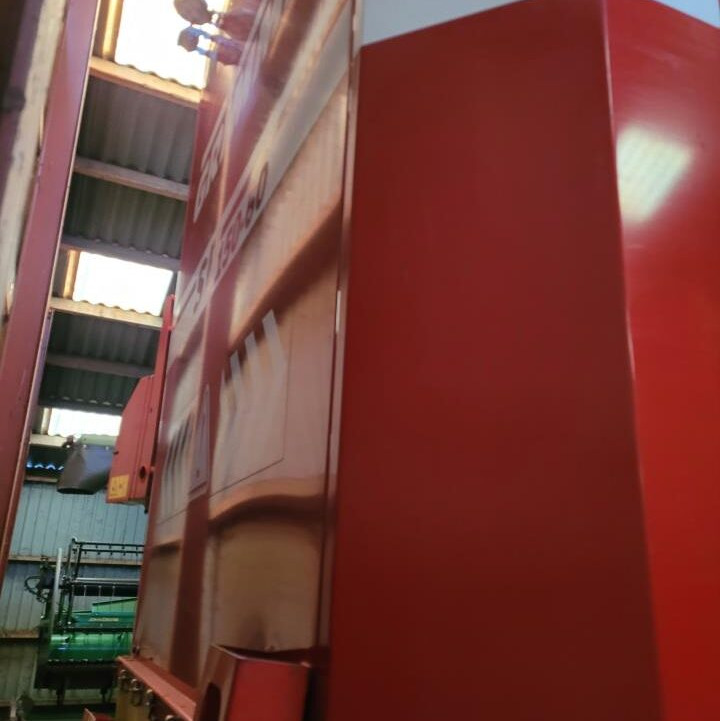 Grimme SE 170-60 XL - حصادة البطاطس: صور 4 Grimme SE 170-60 XL - حصادة البطاطس: صور 4