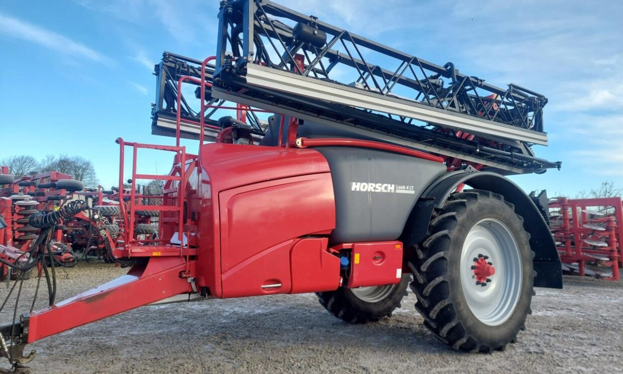 Horsch Leeb 4 LT - 28m - آلة الرش المقطورة: صور 1 Horsch Leeb 4 LT - 28m - آلة الرش المقطورة: صور 1