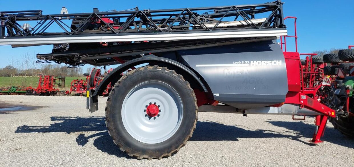 Horsch Leeb 8 GS -24-30-36m - آلة الرش المقطورة: صور 5 Horsch Leeb 8 GS -24-30-36m - آلة الرش المقطورة: صور 5