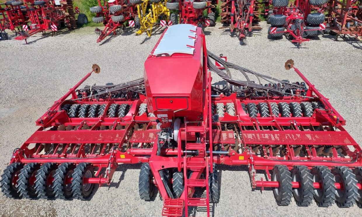 Horsch Pronto 8 DC GnF med DouDrill - معدات بذار: صور 1 Horsch Pronto 8 DC GnF med DouDrill - معدات بذار: صور 1