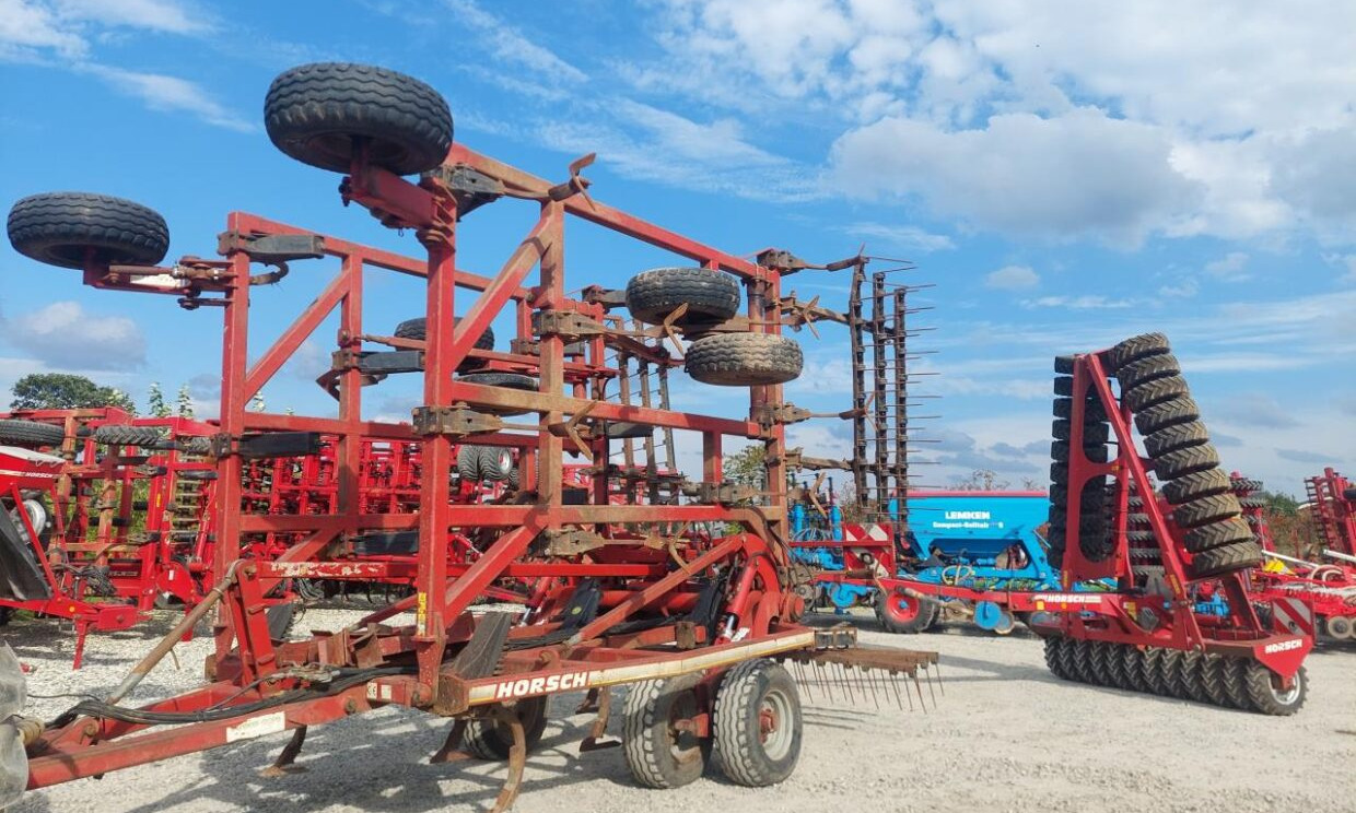Horsch Terrano 8 FG + Optipack 8 AS - الأمشاط الزراعية: صور 1 Horsch Terrano 8 FG + Optipack 8 AS - الأمشاط الزراعية: صور 1