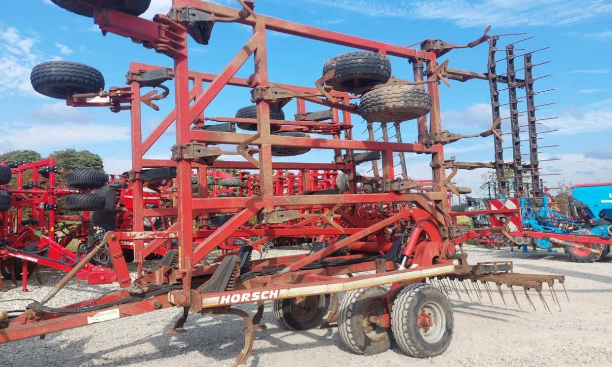Horsch Terrano 8 FG + Optipack 8 AS - الأمشاط الزراعية: صور 2 Horsch Terrano 8 FG + Optipack 8 AS - الأمشاط الزراعية: صور 2