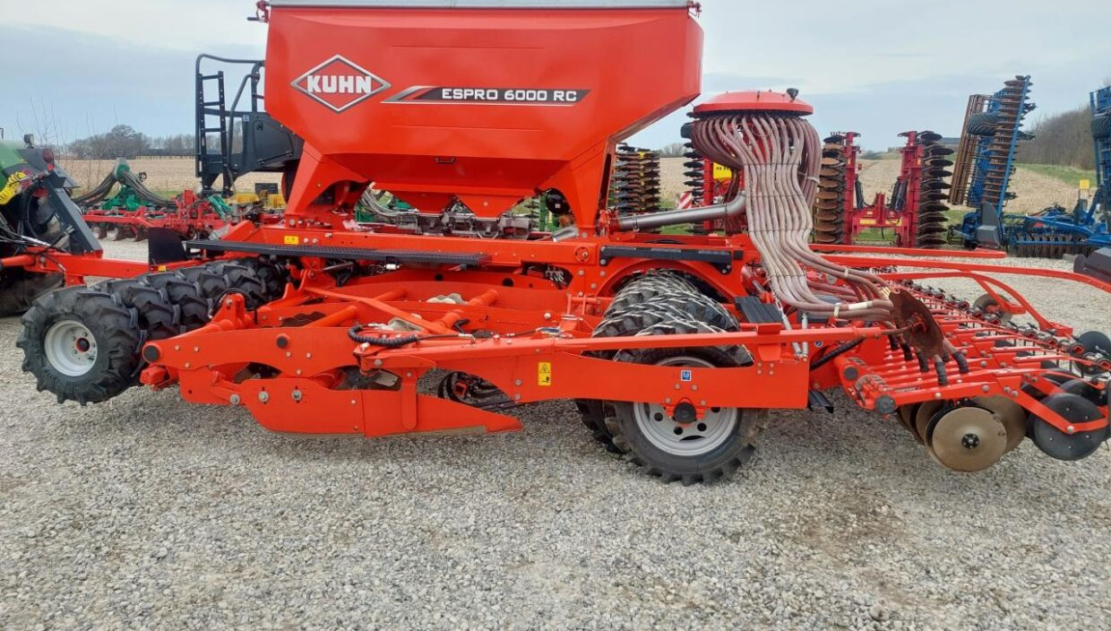 Kuhn Espro 6000 RC "Mix" Vistaflow - معدات بذار: صور 5 Kuhn Espro 6000 RC "Mix" Vistaflow - معدات بذار: صور 5