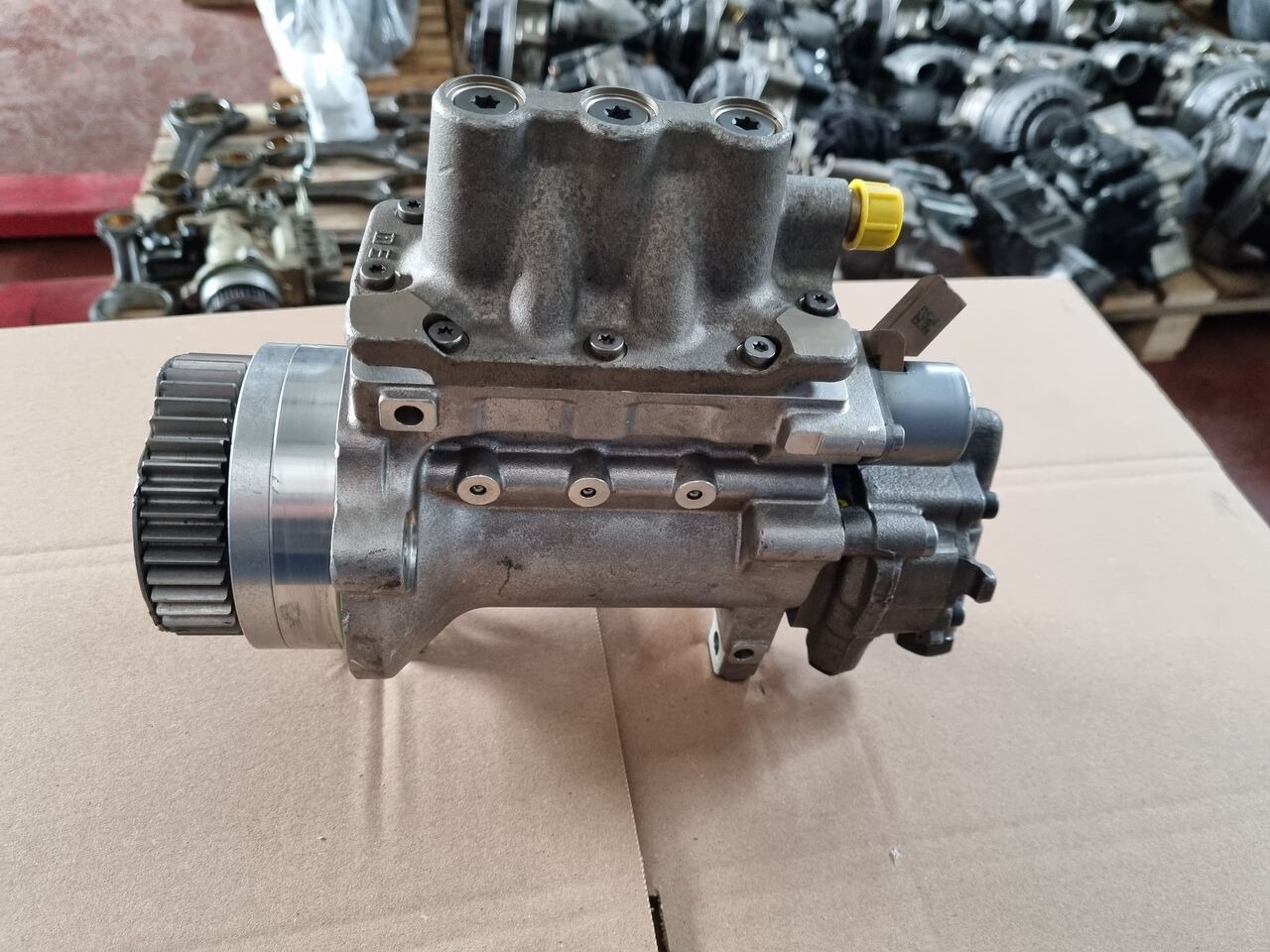 Delphi ATEGO EURO 6 A9360701601/001 Mercedes-Benz ATEGO EURO 6 - مضخات الوقود - شاحنة: صور 3 Delphi ATEGO EURO 6 A9360701601/001 Mercedes-Benz ATEGO EURO 6 - مضخات الوقود - شاحنة: صور 3